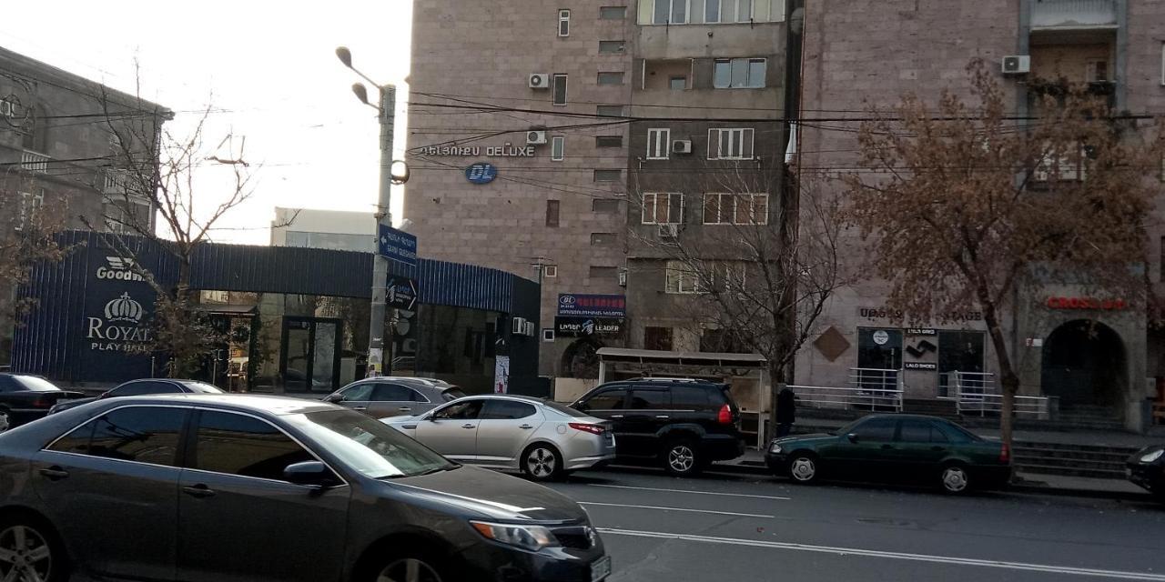 Apartament Lily'S Loft Erywań Zewnętrze zdjęcie